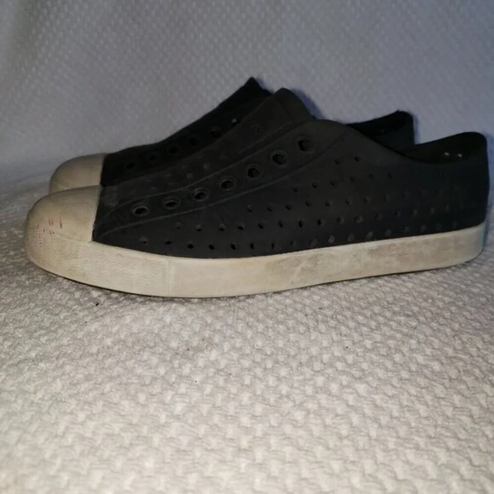 Native Jefferson Black White Shoes Big Kid Size 5.5 /Womens Size 7 /Mens Size‎ 5